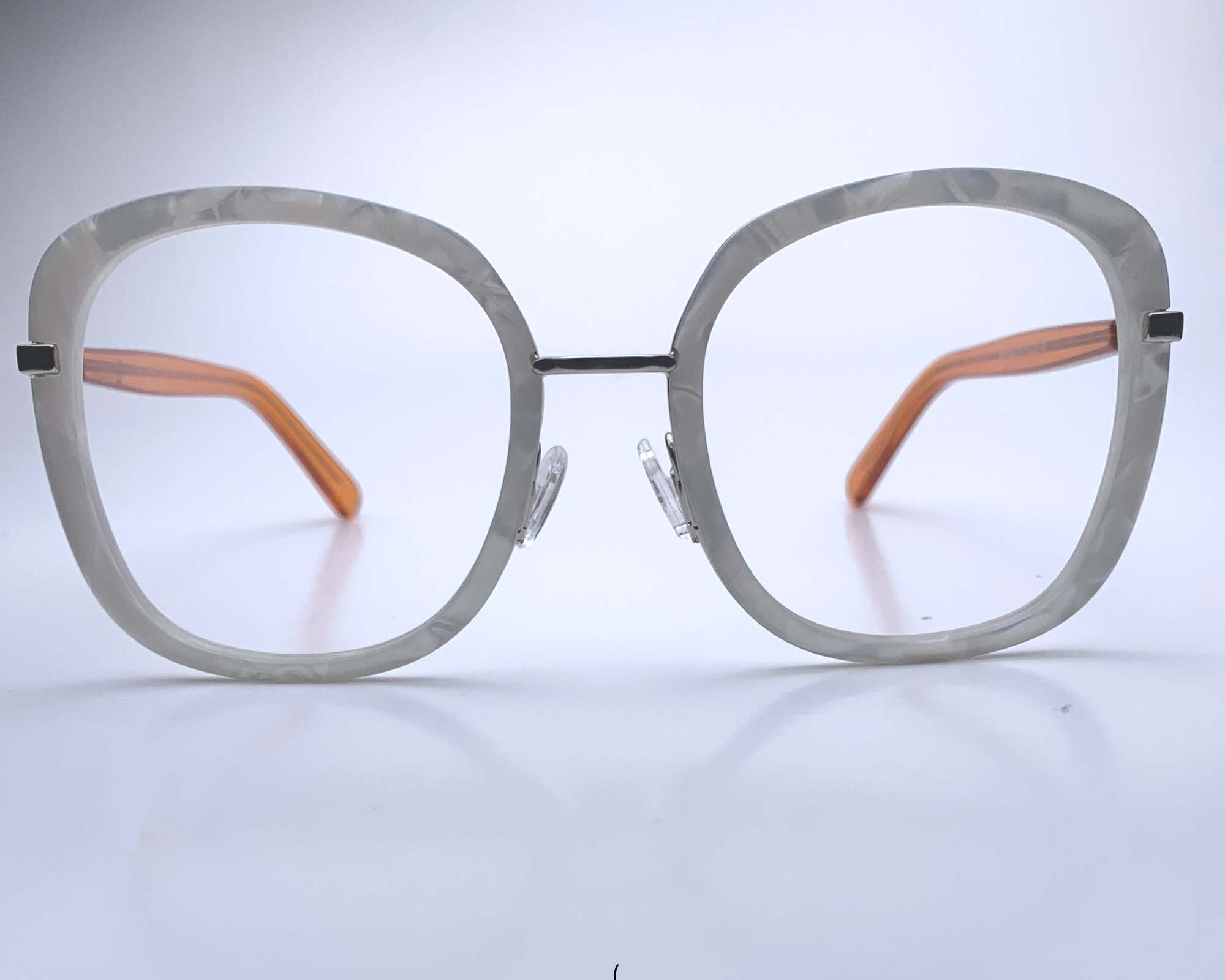 Lydia In Gray Marble: Women's Modified Oval Fits Medium To Wide Faces (jill)