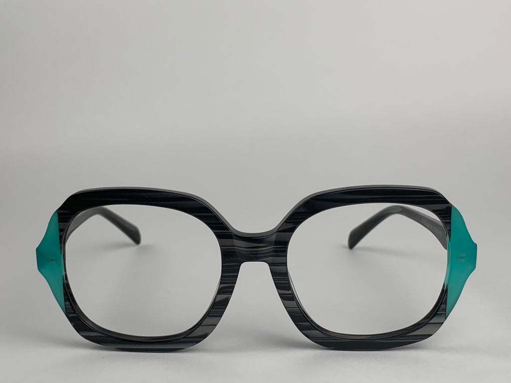 Abigail In Gray Stone Tortoise With Turquoise