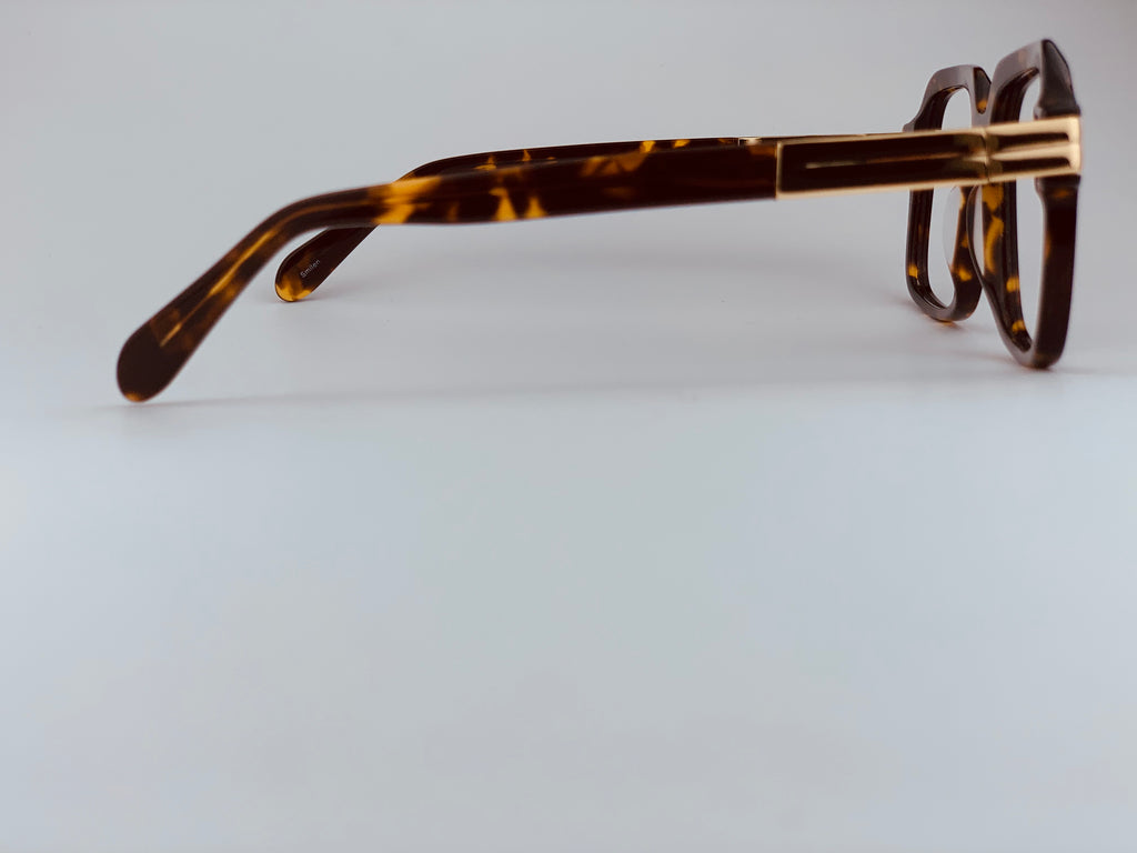 Ephraim In Cognac Tortoise:  Unisex Frame Fits Medium To Wide Faces
