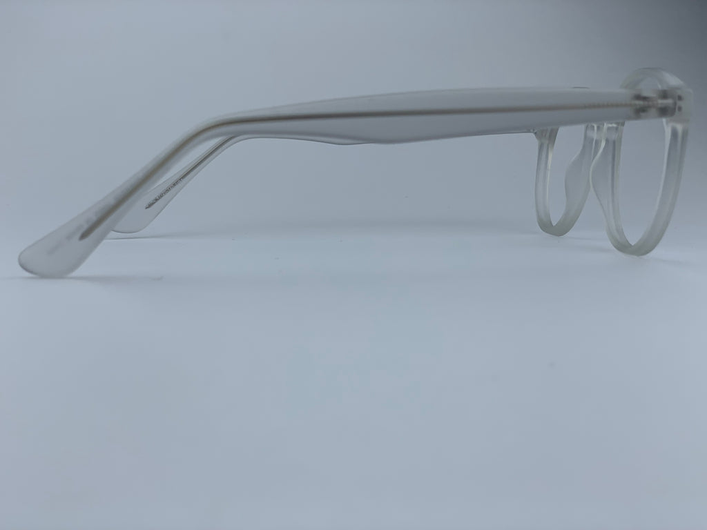 Felix In Icy Crystal Acetate: Unisex In Modified Oval; Fits Medium Size Faces 47-20-140