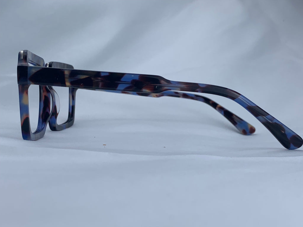 Gideon In Gray Sky Marble: Unisex Modified Square Fits Medium To Wide Faces
