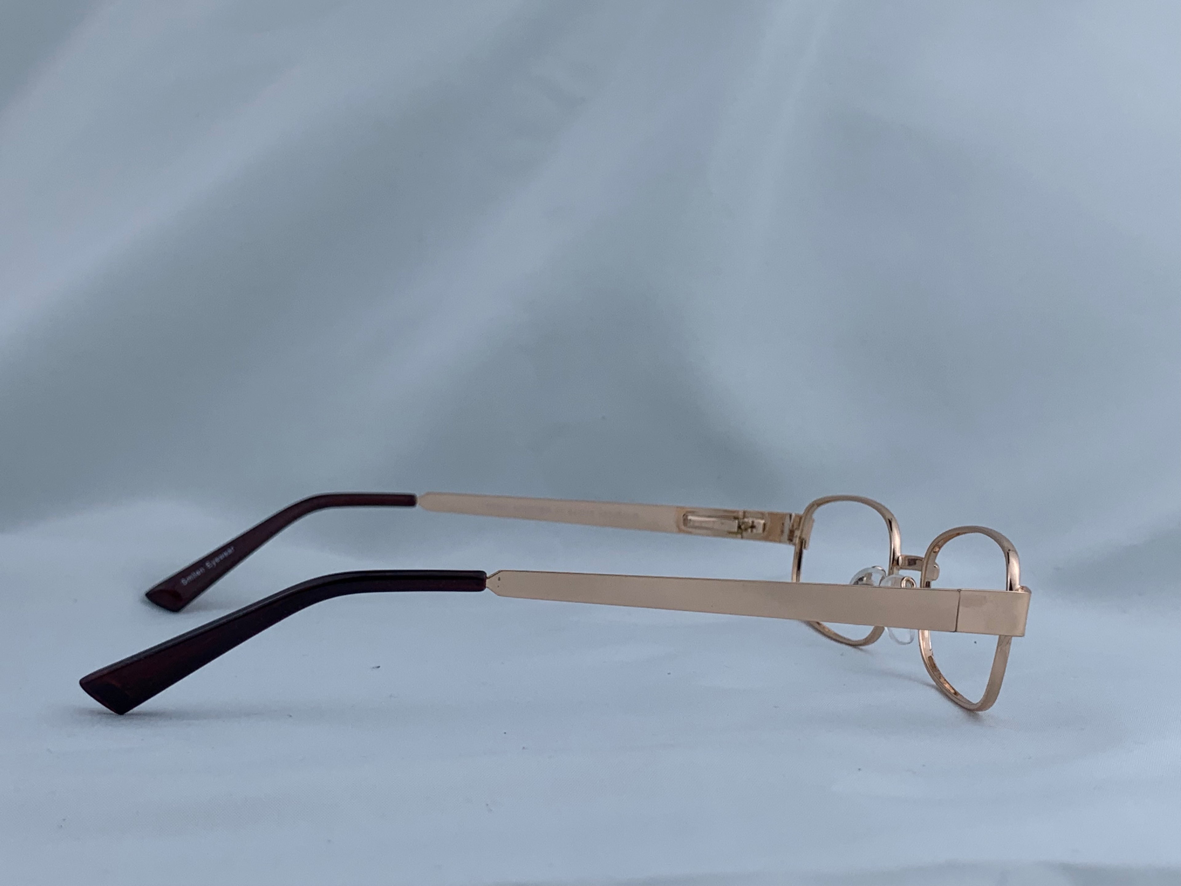Jude In Jacmel : Unisex/Elongated Oval Fits Medium To Wide Faces Size Faces 54-18-140