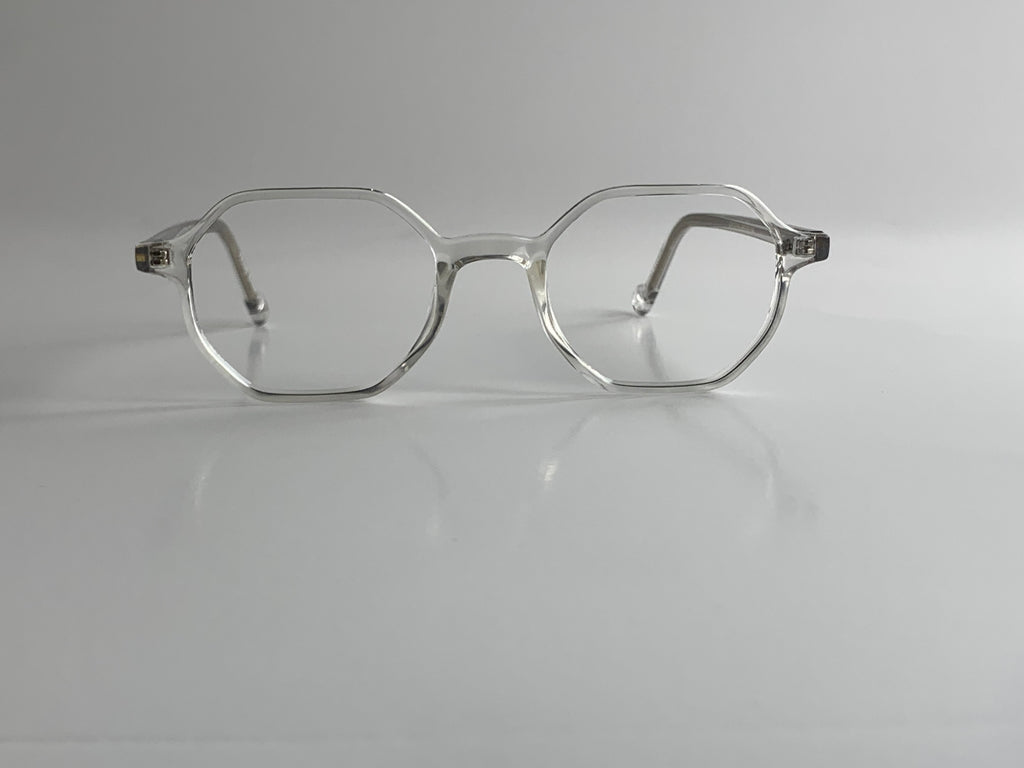 Bealer In Kokoye Crystal Acetate:  Unisex Oval Fits Small Faces