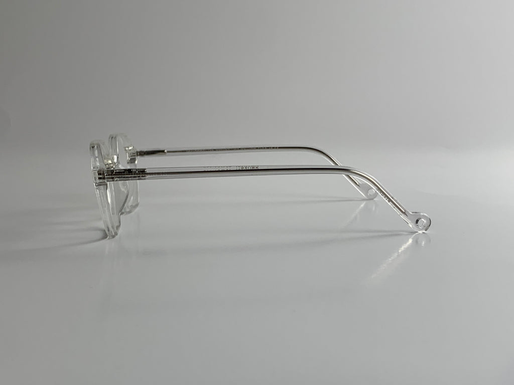 Bealer In Kokoye Crystal Acetate:  Unisex Oval Fits Small Faces