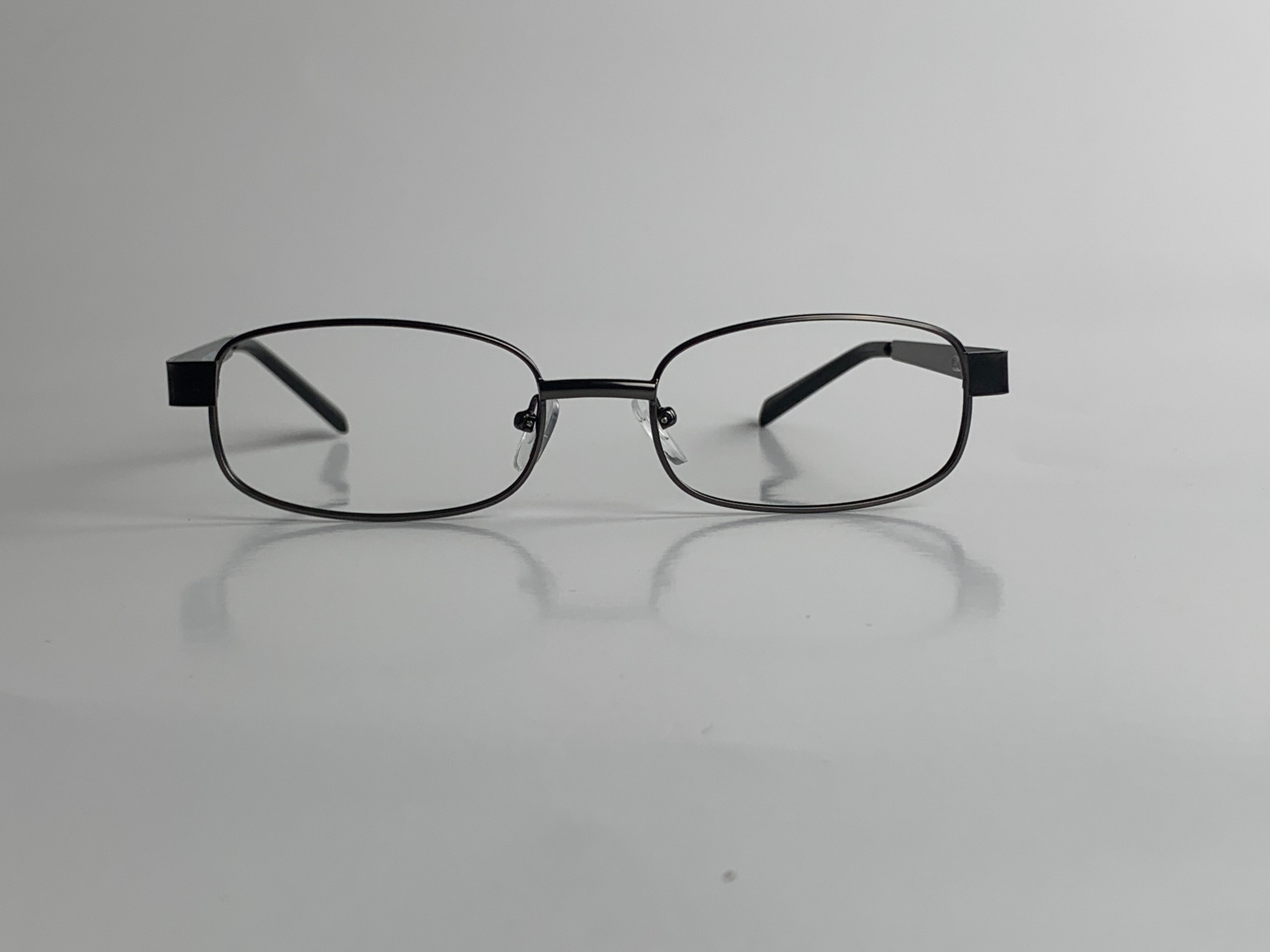Jude In Silky Gray:  Oval Frame Fits Medium Size Faces