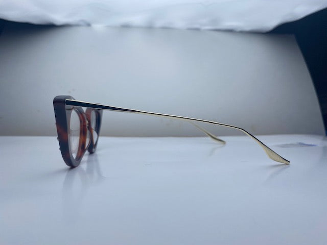 Bijoux In Red Agate Rock: Women's  Cat Eye/Fits Medium To Wide Faces