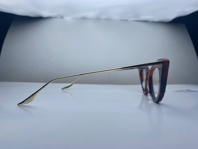 Bijoux In Red Agate Rock: Women's  Cat Eye/Fits Medium To Wide Faces